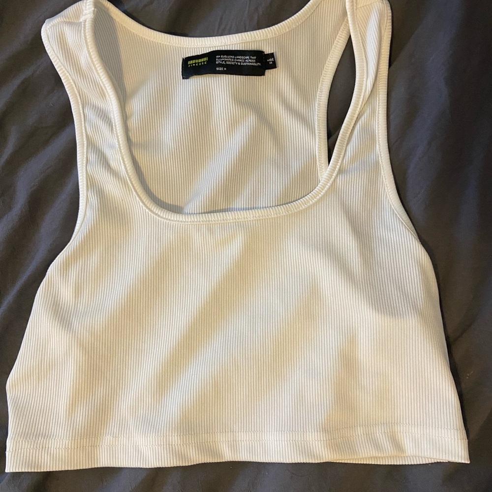 Super cropped white tank